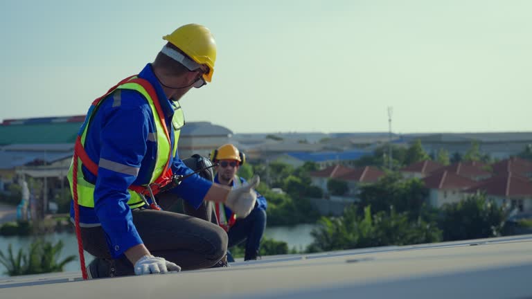 Best Emergency Roof Repair Services  in Adelanto, CA